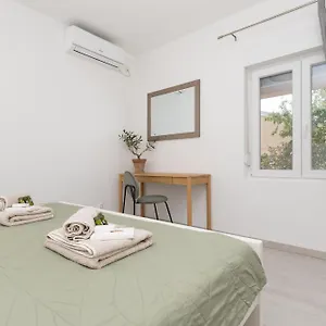 https://vitoria-apartments.primorje-gorskikotar.com